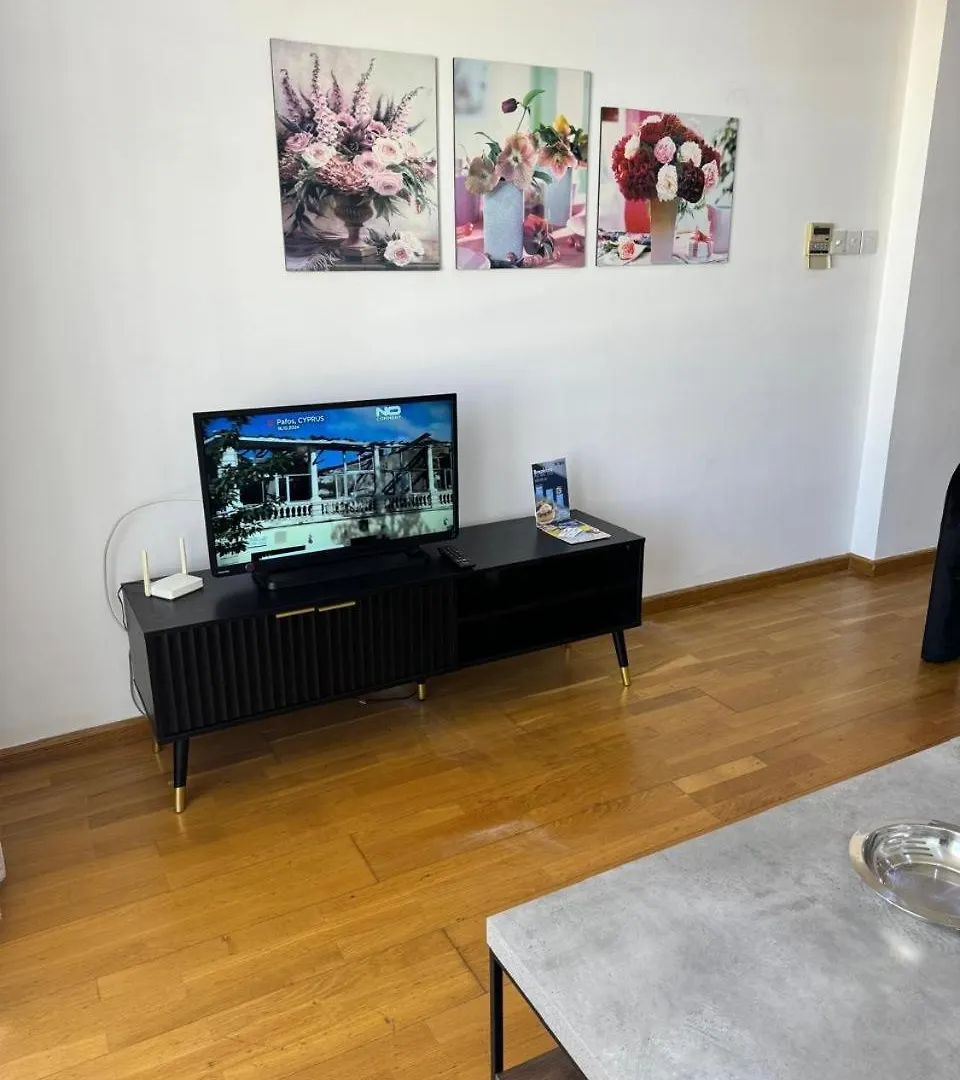 Ithaki Phinikoudes Apartment No. 205 Larnaca 0*,