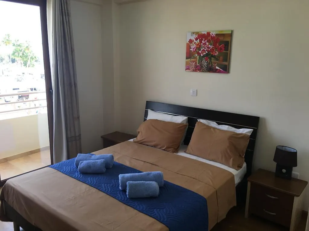 Ithaki Phinikoudes Apartment No. 205 Larnaca